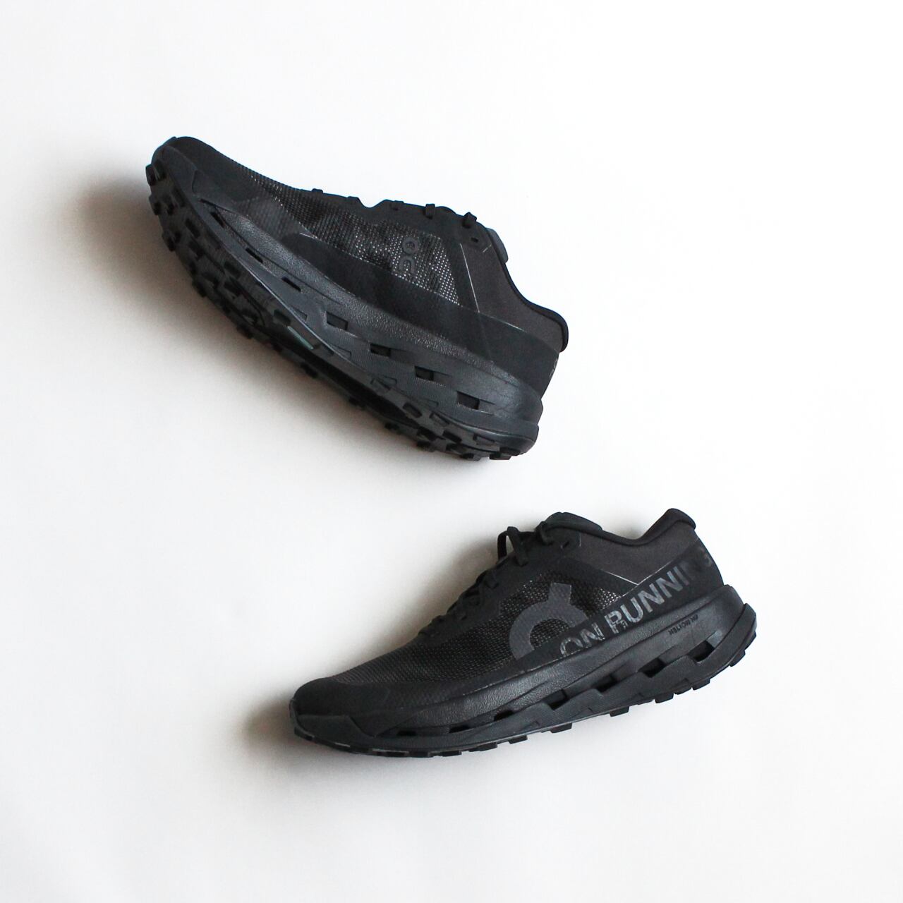 On(オン)W Cloudultra 3 (WOMEN) -Black | Black ウィメンズトレイルランニングシューズ
