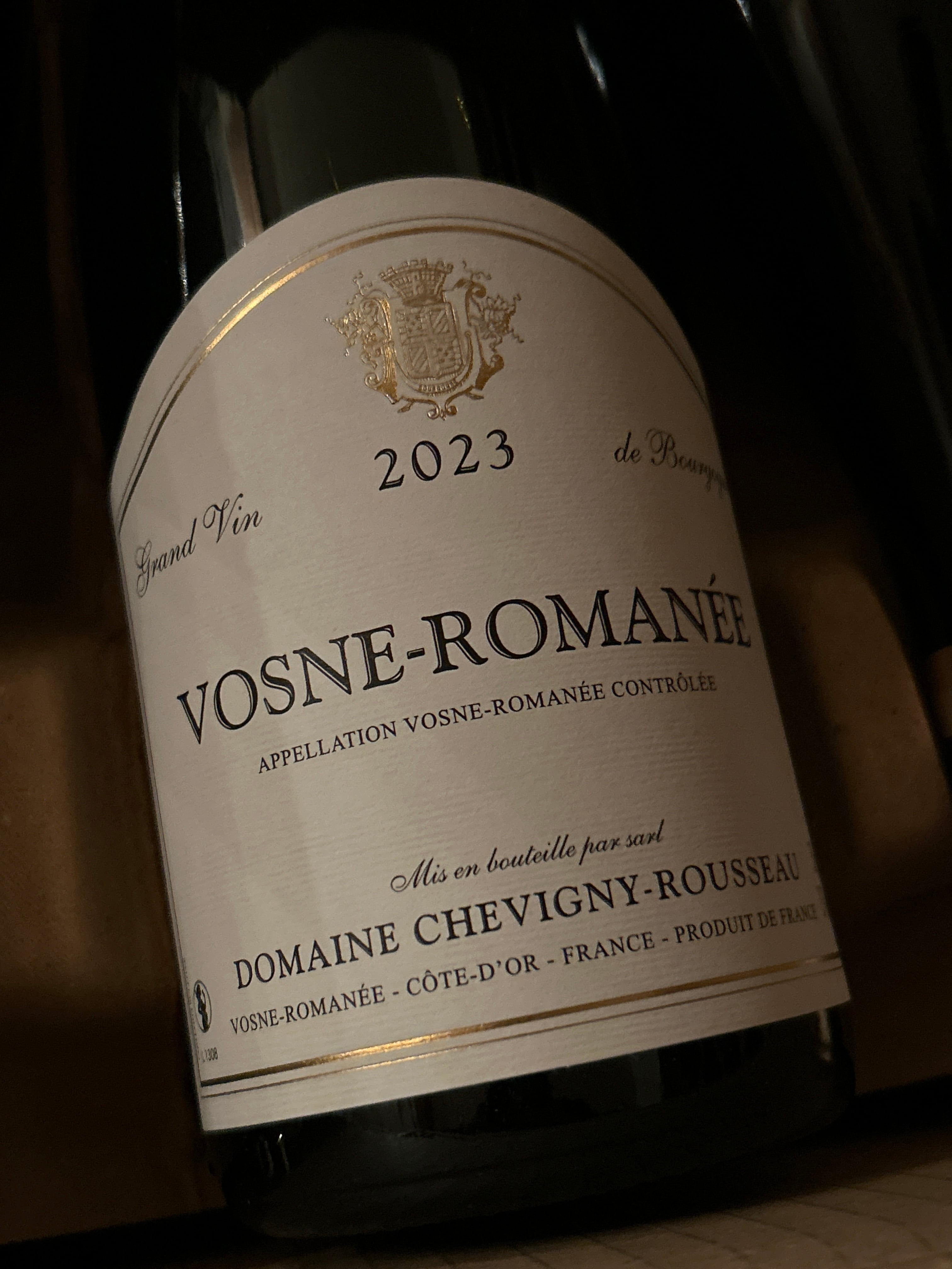 ヴォーヌ・ロマネ 2023 ドメーヌ・シェヴィニ・ルソー 2023ヴォーヌ・ロマネ(シュヴィニー・ルソー) | ヒロヤショップ 地下