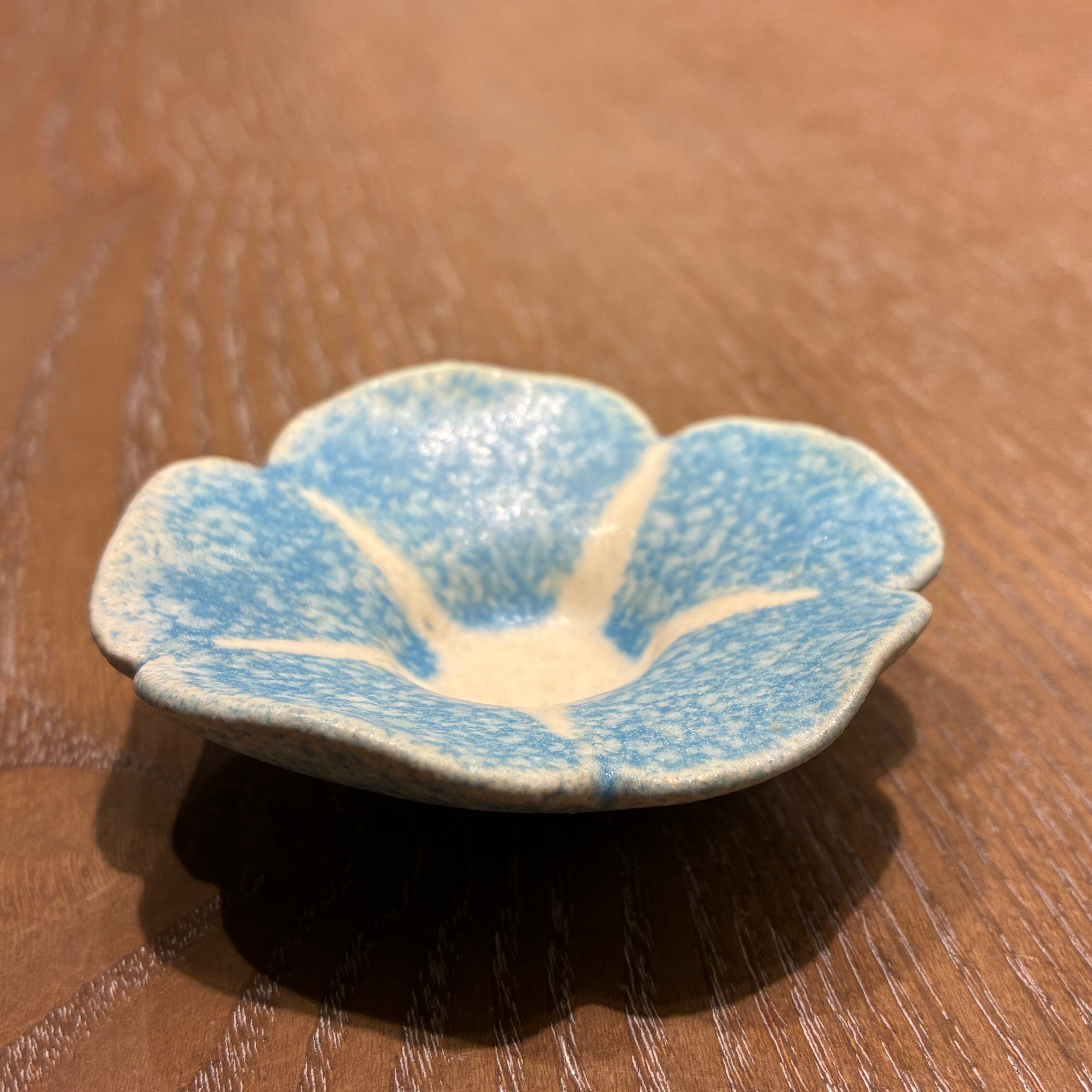 26夏】花豆皿 (幅 6 cm) 朝顔 そらのいろ | TSUNE;田中恒子の器