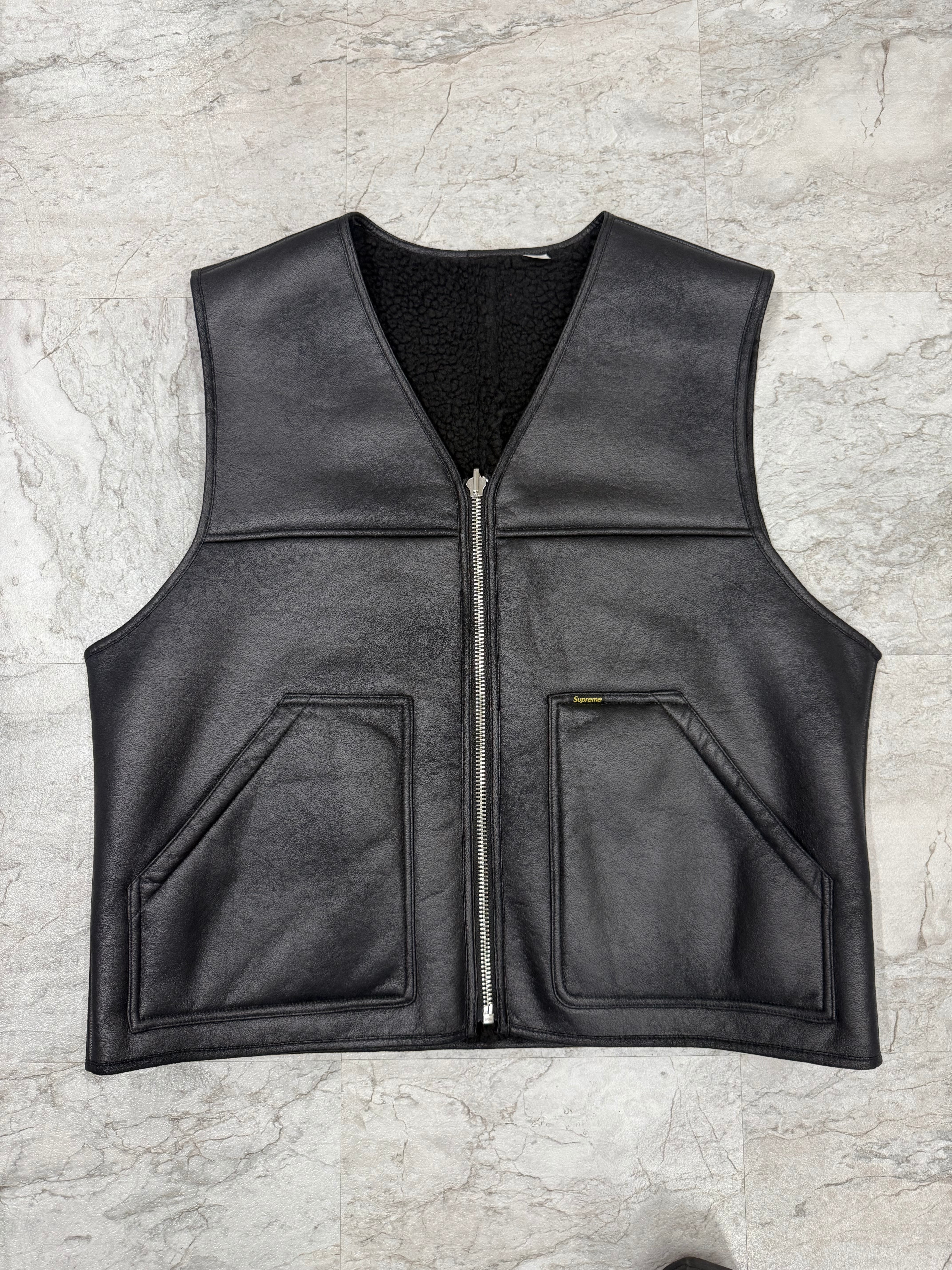 Supreme ReversibleFauxShearlingWorkVest Supreme reversible faux