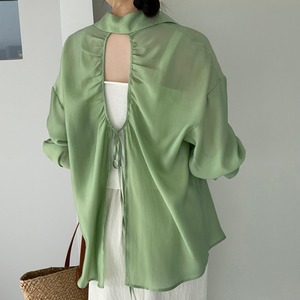 <3カラー>トップス シャツ ブラウス シアー 長袖 ゆったり バックデザイン バックオープン リボン シンプル カジュアル