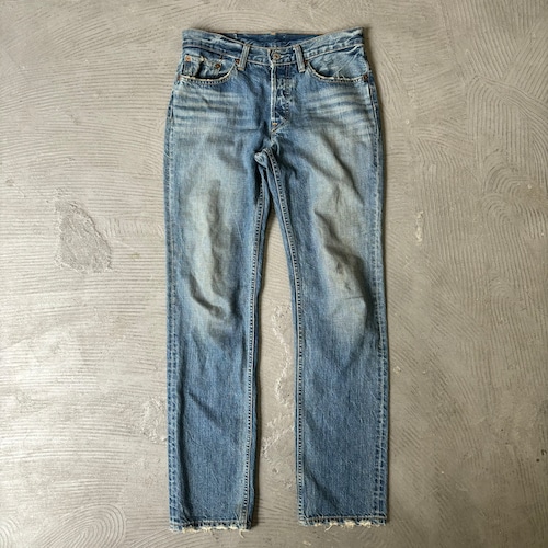 LEVI’S denim pants (B192)