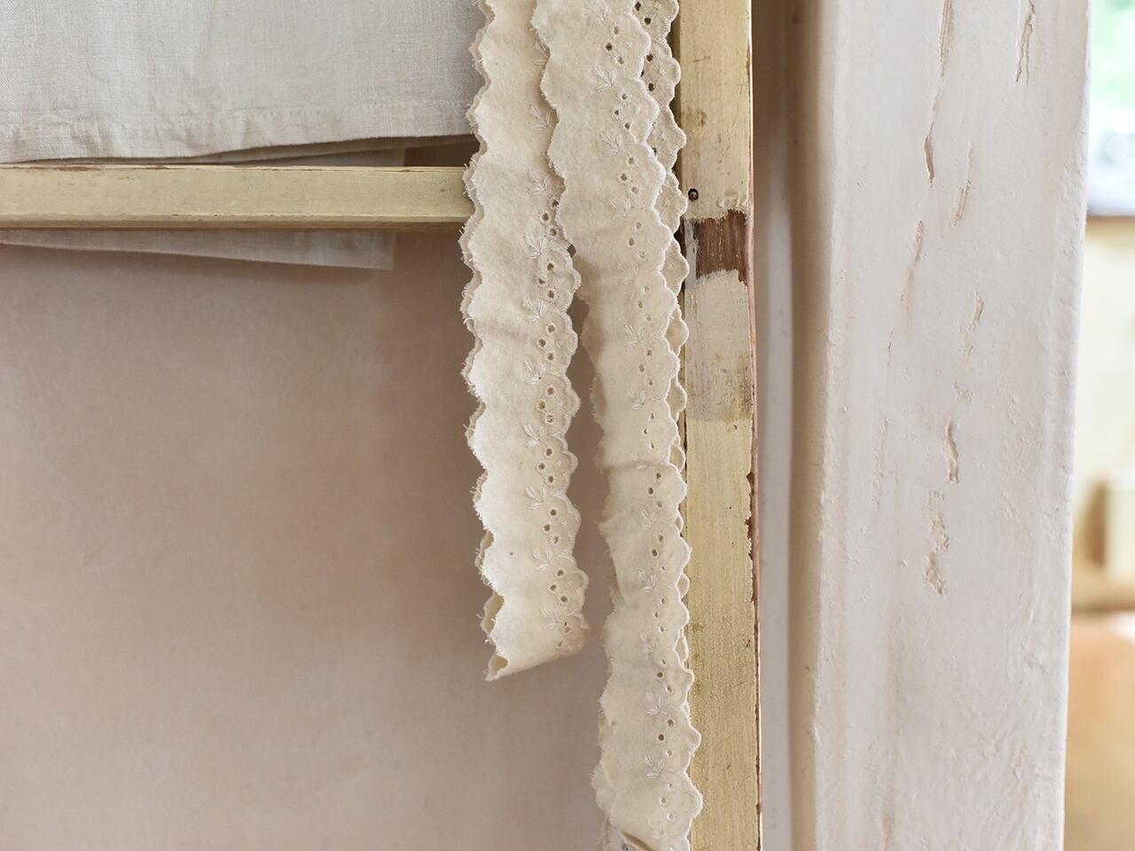 少し厚みのある生地のアンティークレース(E) *フレンチアンティーク