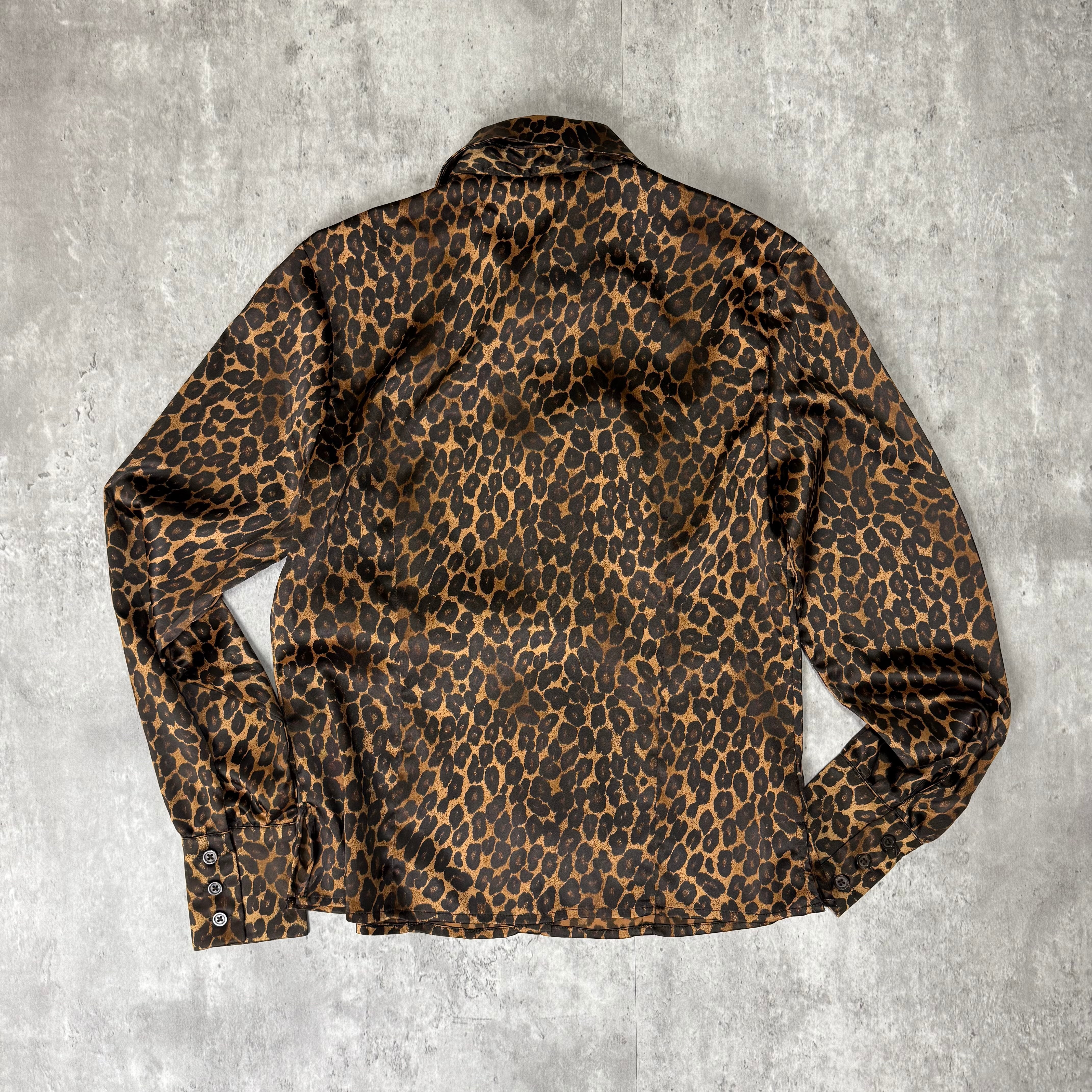 アニマル柄 長袖シャツ 総柄シャツ ヒョウ柄 豹 レオパード | new.v