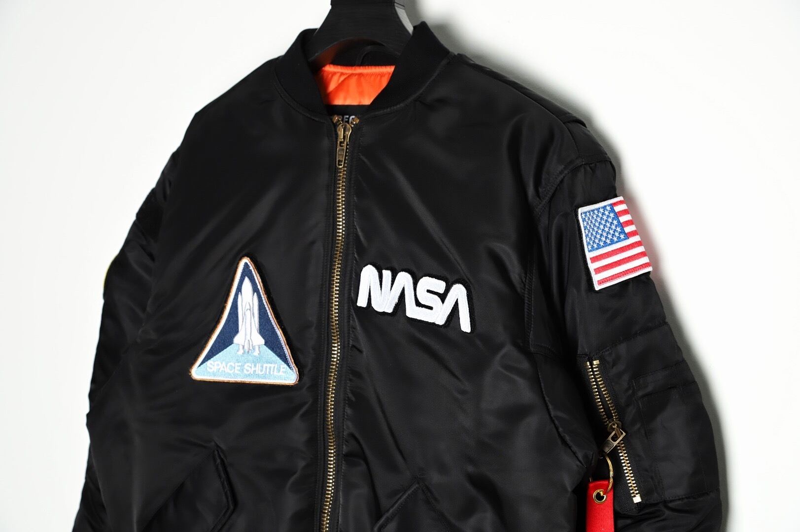 バレンシアガ　NASAボンバージャケット