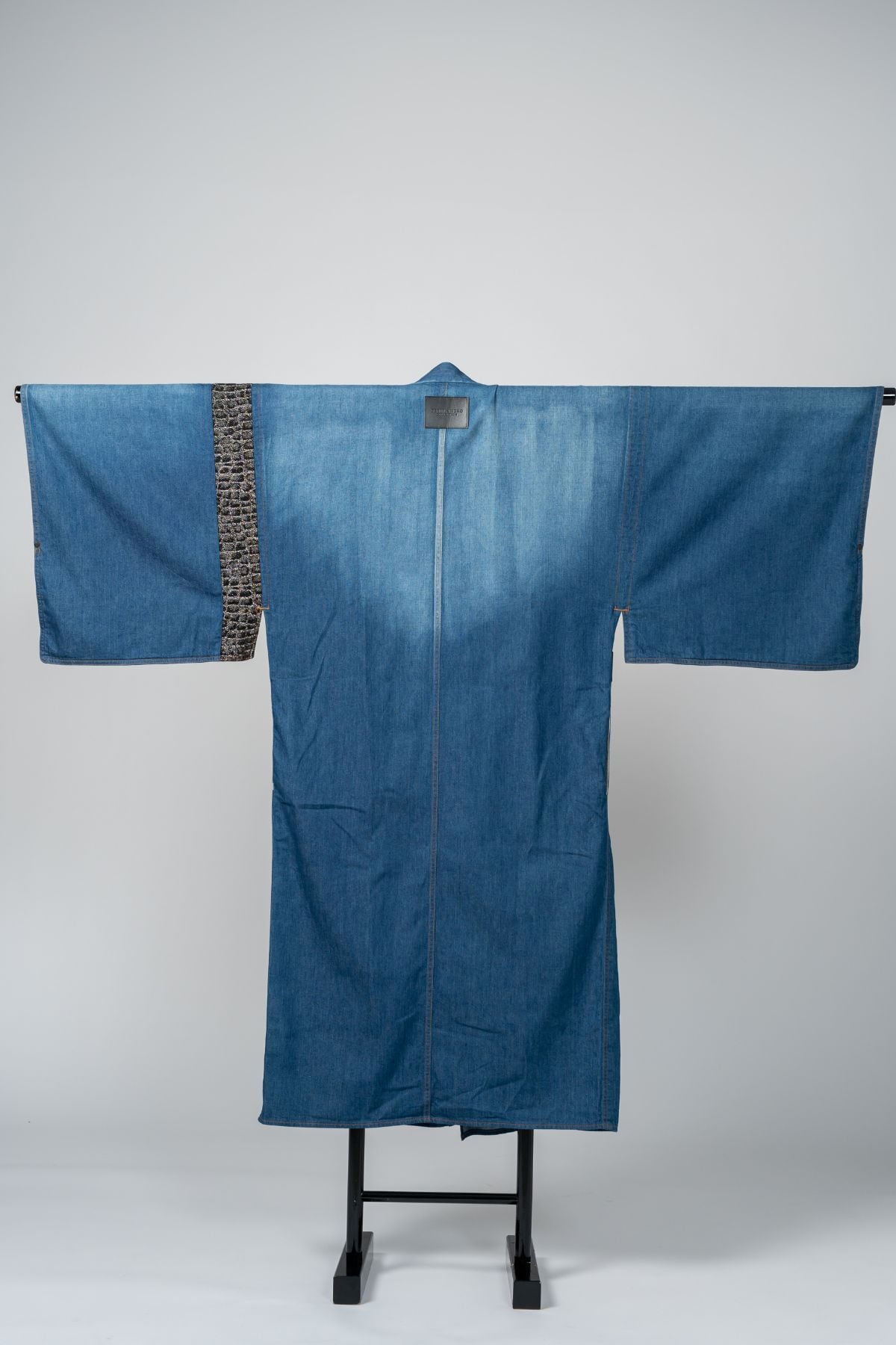 数量限定｜残りわずか】INDIGO KIMONO HAORI COAT ― 岡山産デニム