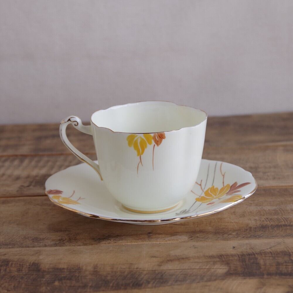 アールデコ　パラゴン　手描き　カップ　ソーサー　イギリス　アンティーク　食器 アールデコ パラゴン 手描き カップ ソーサー イギリス