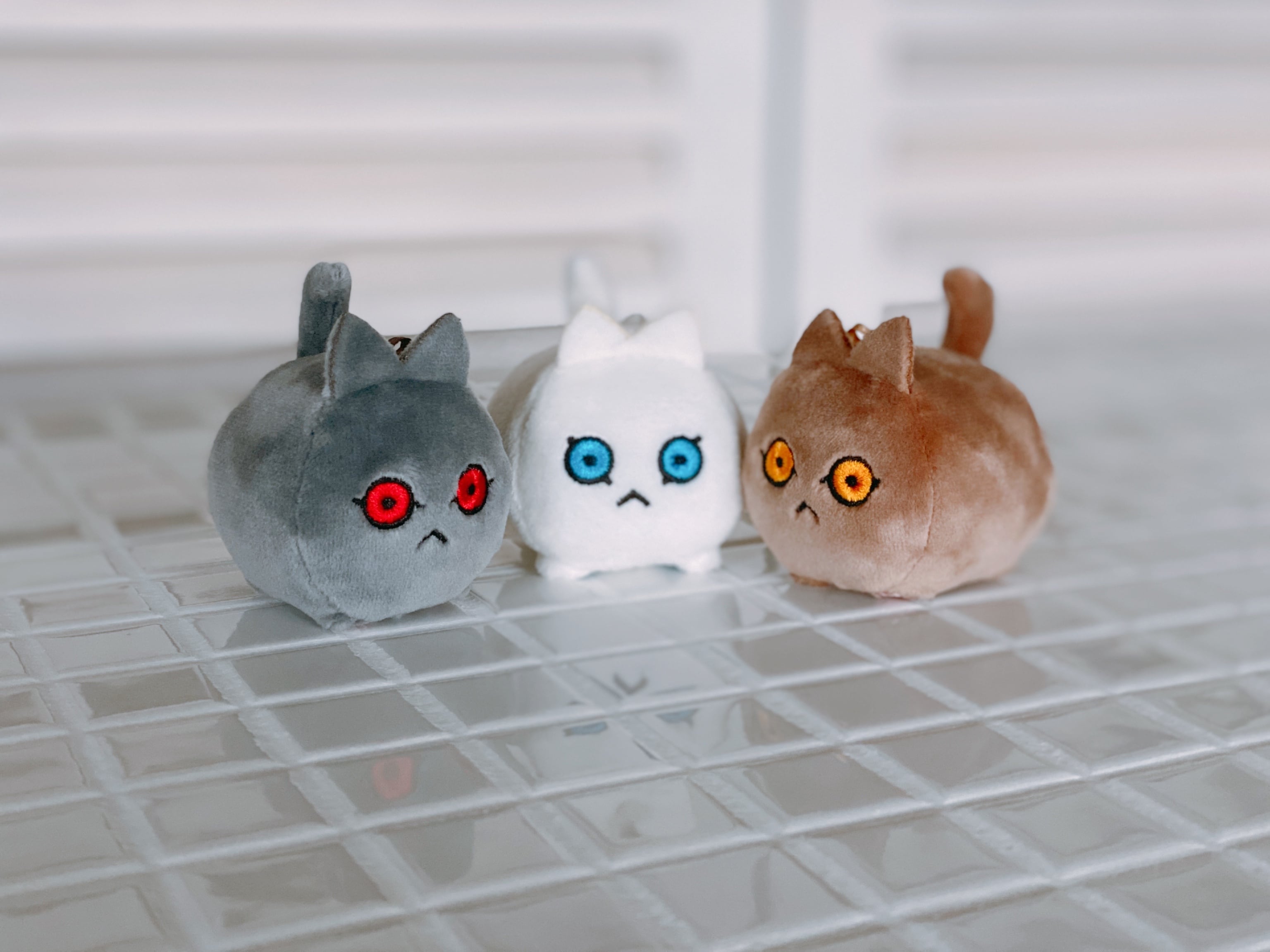 カプセルトイ・USAGIMAKER産オオカミ＆ウサギたちぬいぐるみ（第二弾