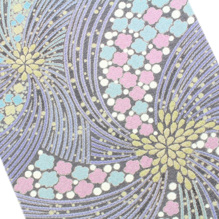 十日町の名門【滝泰】 高貴な【おぼろ染】 艶めく【相良刺繍