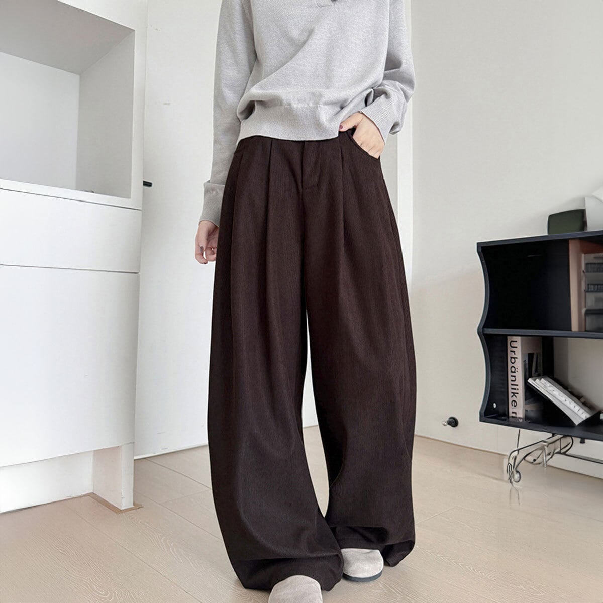 コーデュロイ ワイドパンツ レディース 春秋冬 韓国 きれいめ 大人 カジュアル シンプル ゆったり リラックス 体型カバー タック入り パンツ 厚手 大人可愛い 大人女子