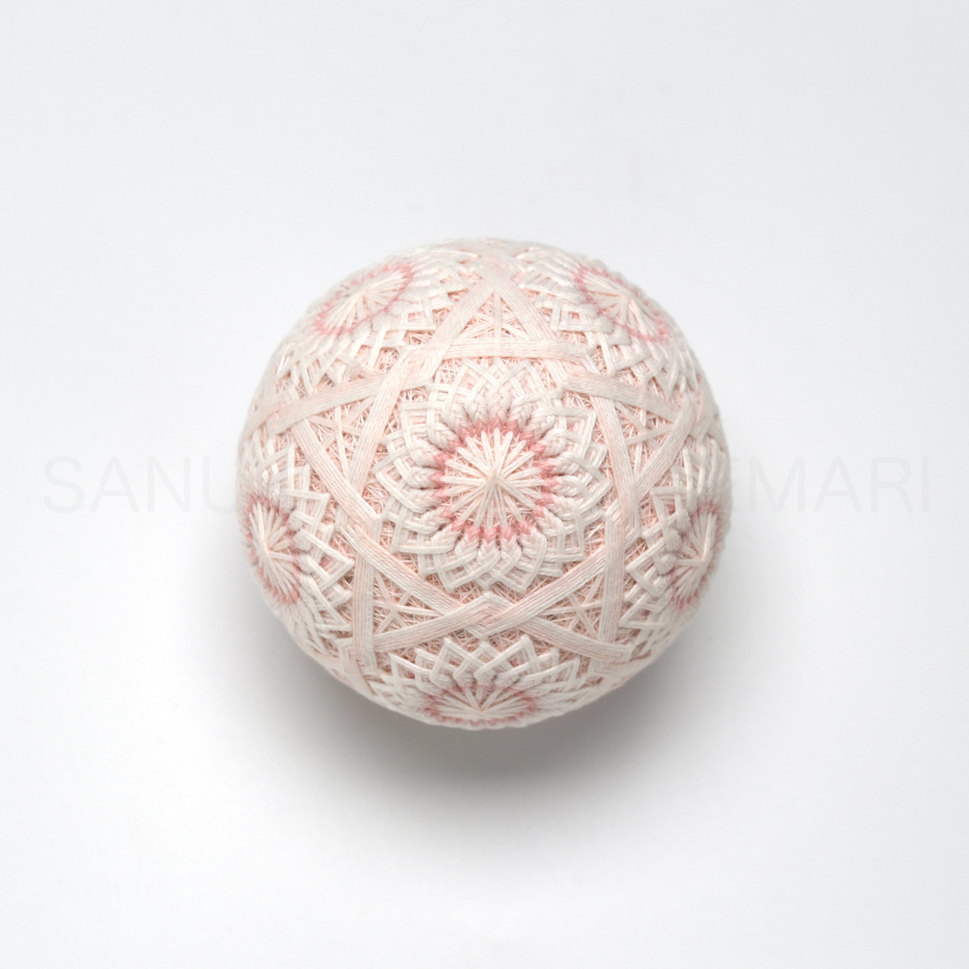 讃岐かがり手まり「五角に菊」_MA407-3965