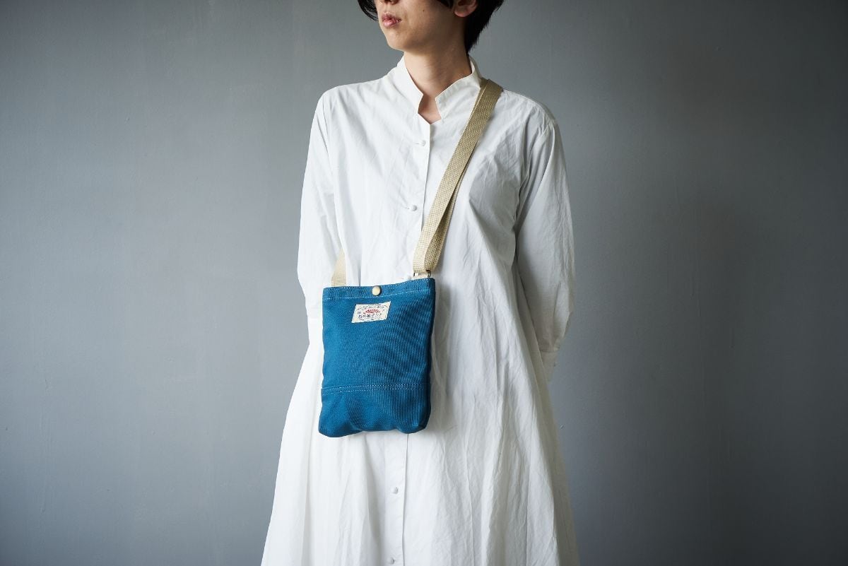 サコッシュ SA-01 | 日の出テント 公式オンラインストア