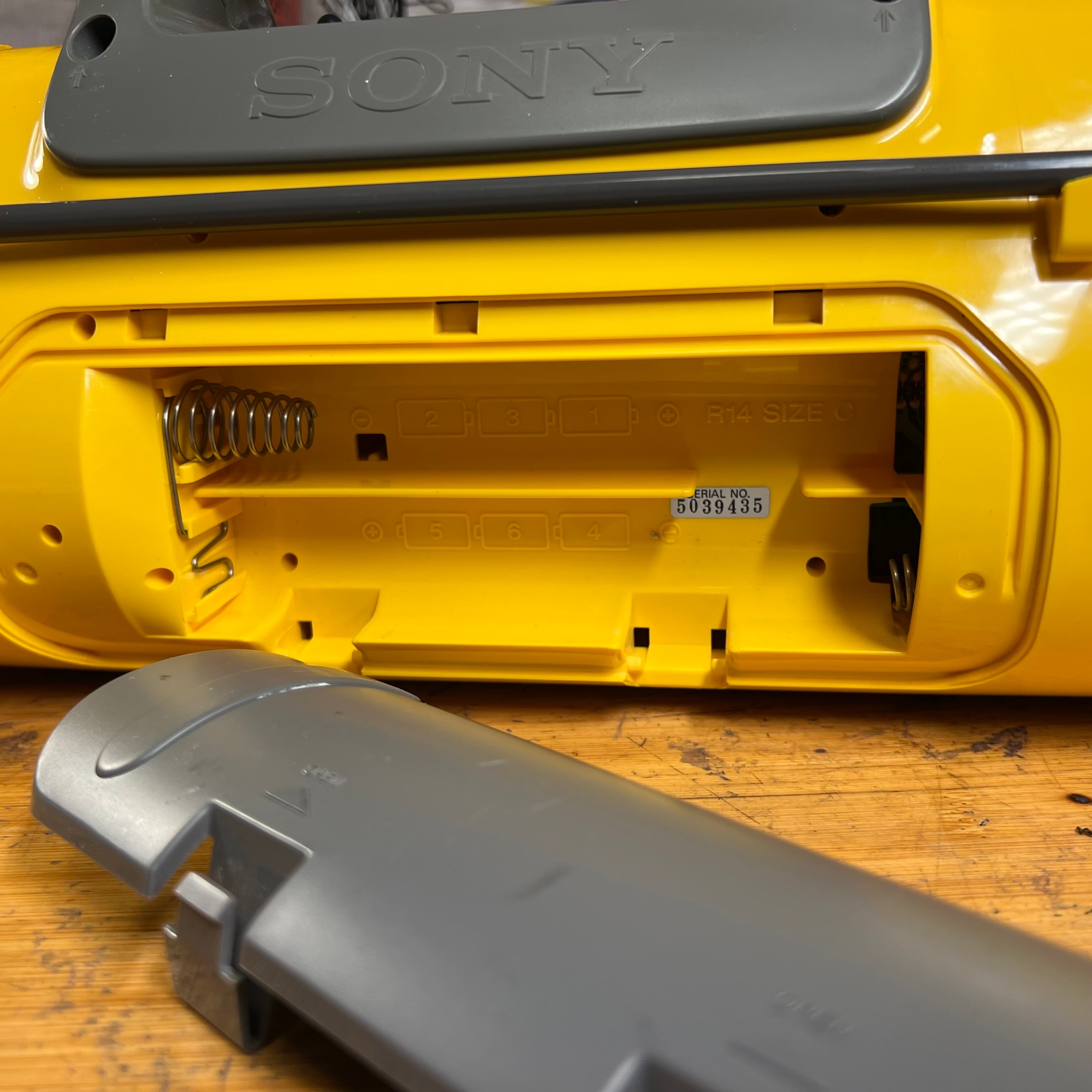 美品メンテ品] Sony Sports CFS-905 ステレオラジカセ | stability