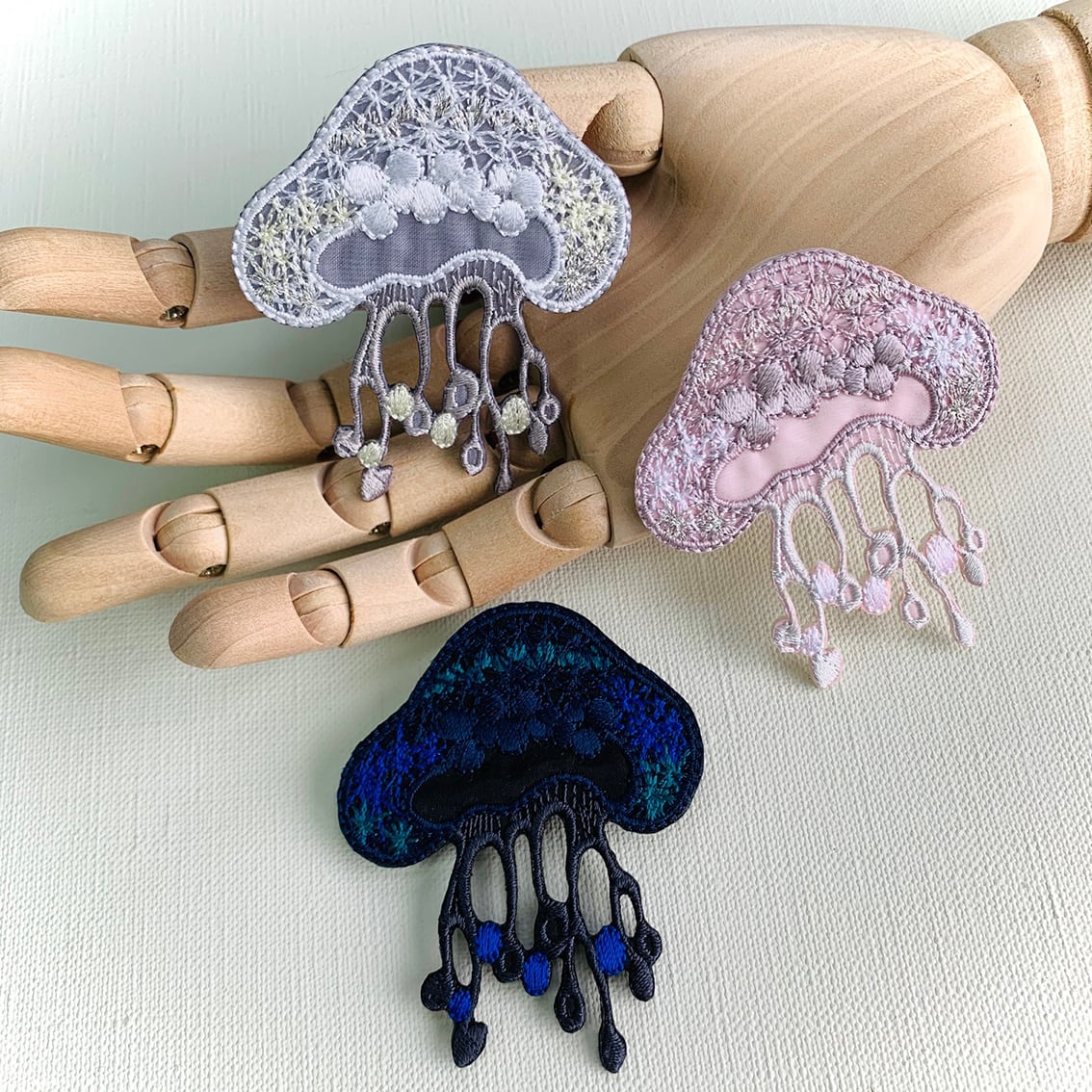 刺繍ブローチ ga.la (br-090)3色