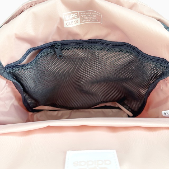 adidasバックパック