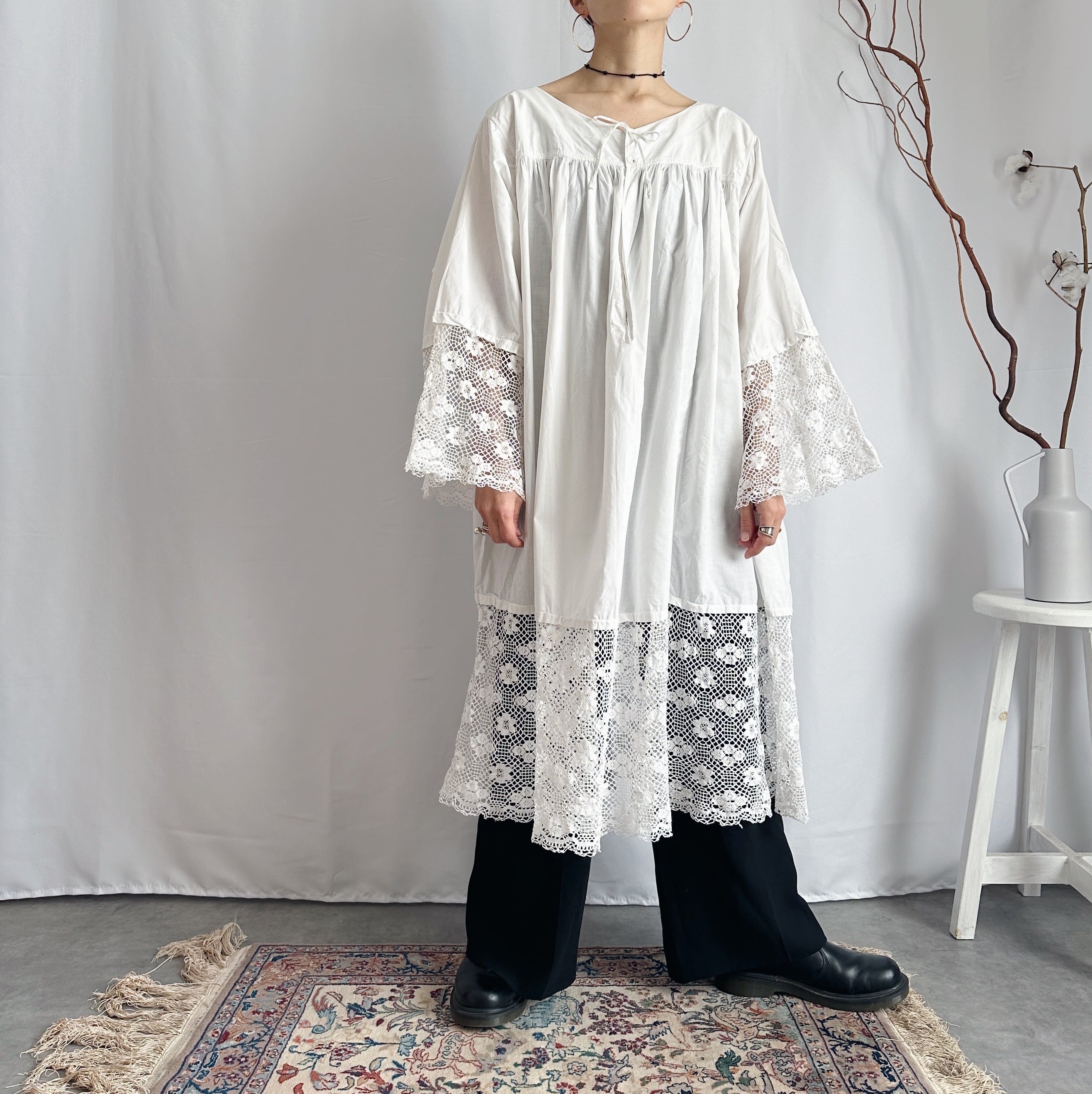 ヴィンテージワンピース　フランス製 フランスアンティーク　チャーチスモック ヴィンテージワンピース フランス製 フランスアンティーク