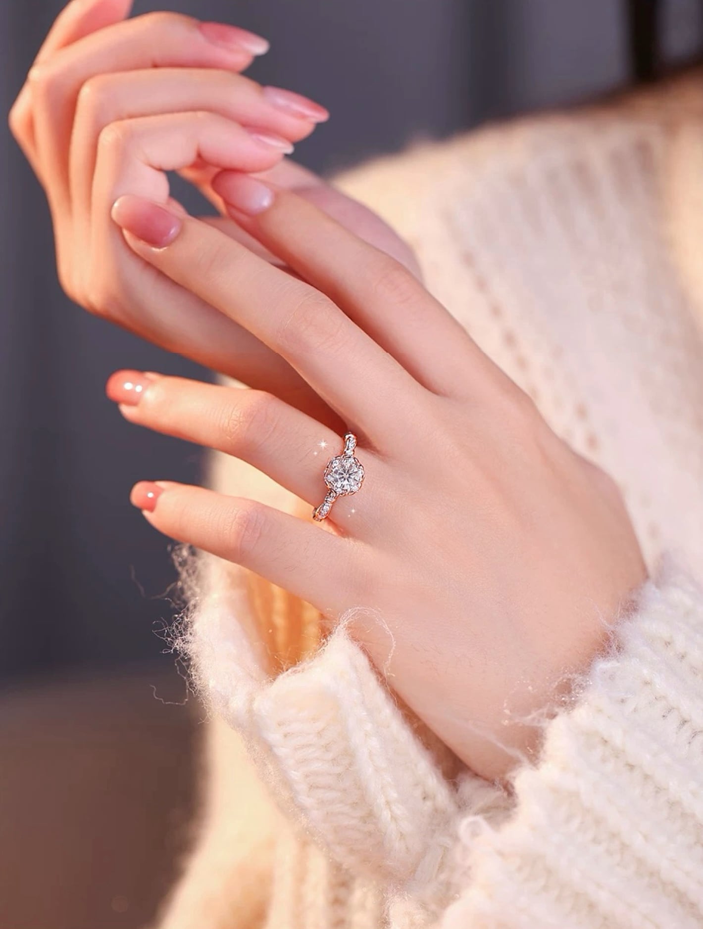 フラワー モアサナイト 花 2カラー キラキラ 0.6ct ゴージャス