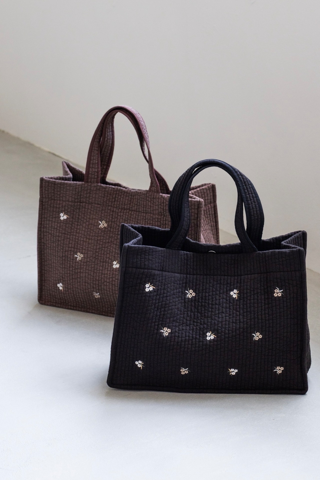 【Square tote】Embroidery Medium