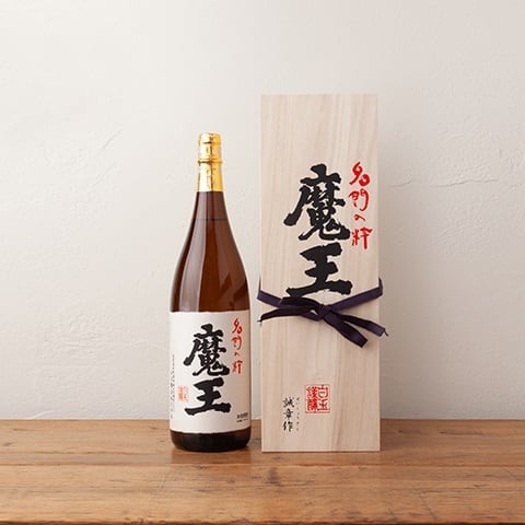 【桐箱代込】白玉醸造 芋焼酎 魔王 桐箱入り(1800ml) | 古木酒店＜うまいもん＞オンラインショップ powered by BASE