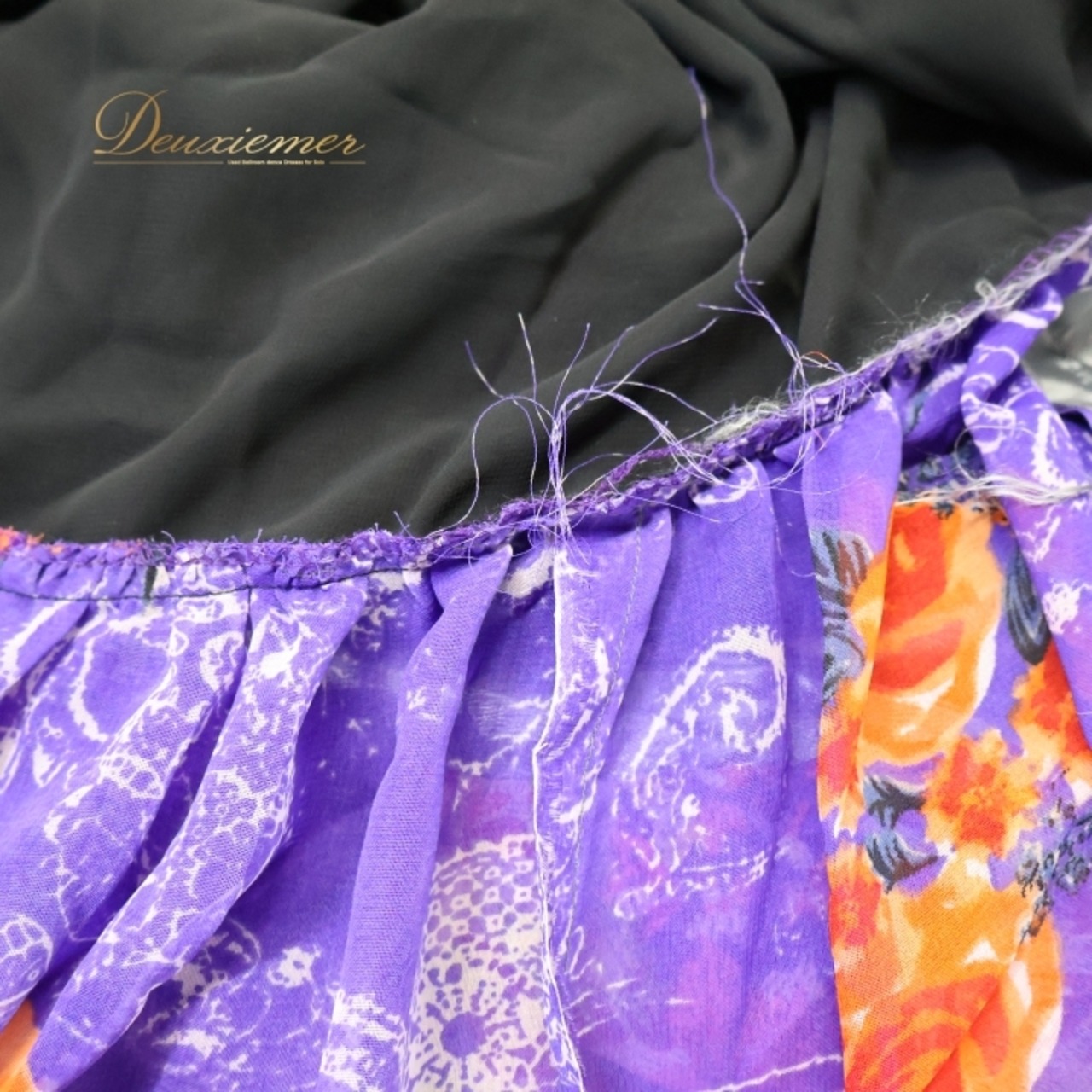 ベリーダンス 衣装 ジプシースカート 32ヤード ブラック系 エデン eden カラフル スカート 赤 黒 紫 緑 花柄 パッチワーク 鮮やか かわいい 目立つ ダンス衣装 ステージ イベント レッド系 グレイ系 パープル系 ピンク系 グリーン系 オレンジ系