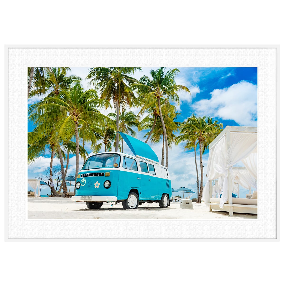 夏写真 フォルクスワーゲンT6.1カリフォルニアビーチキャンパー インテリアアートポスター額装 AS0340