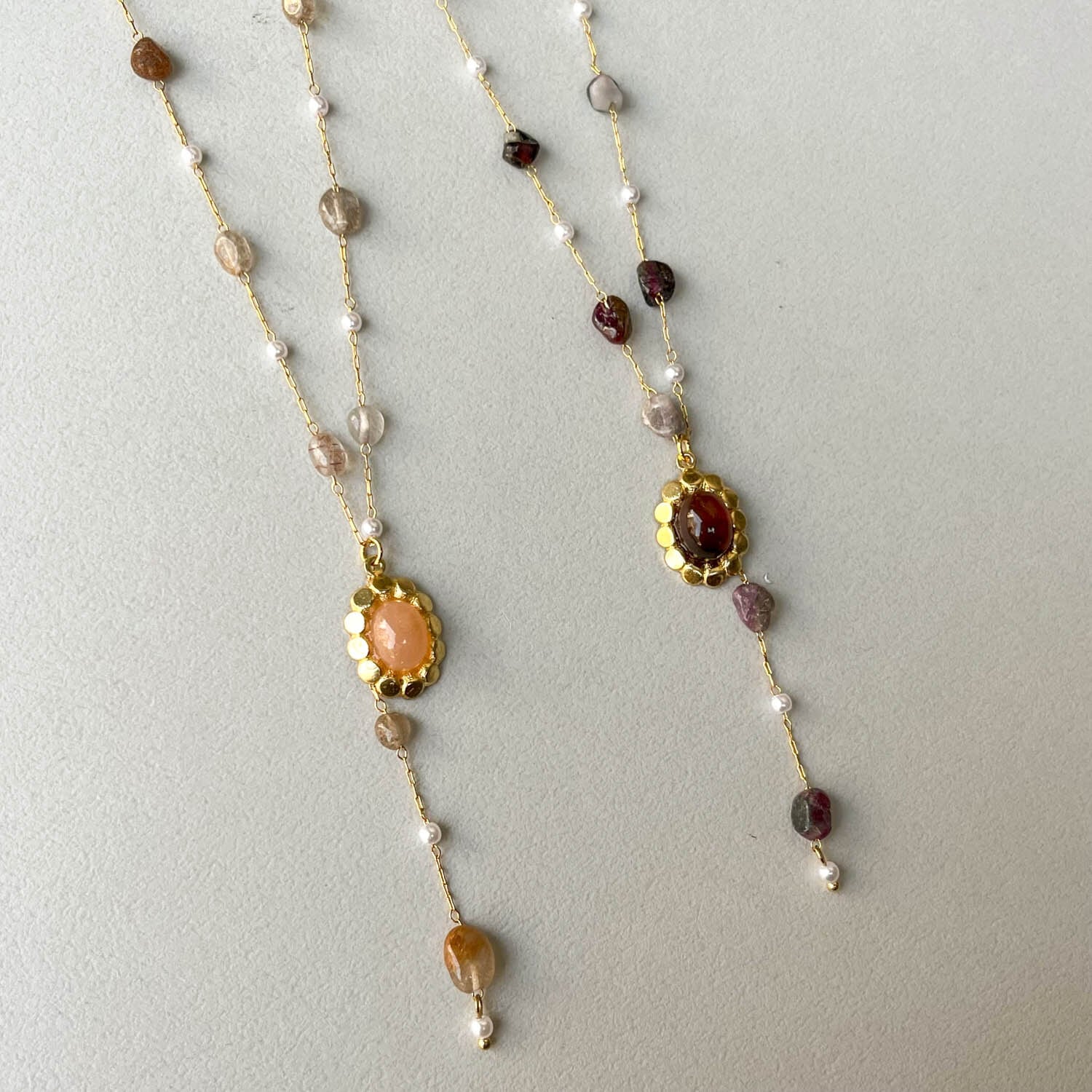 天然石のチェーンと真鍮パーツのネックレス | Dua-アクセサリーパーツ