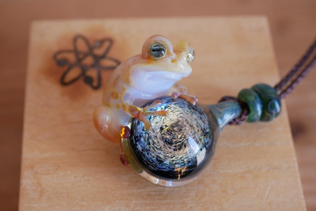 麻覇王ガラス | ねこまちティーズ