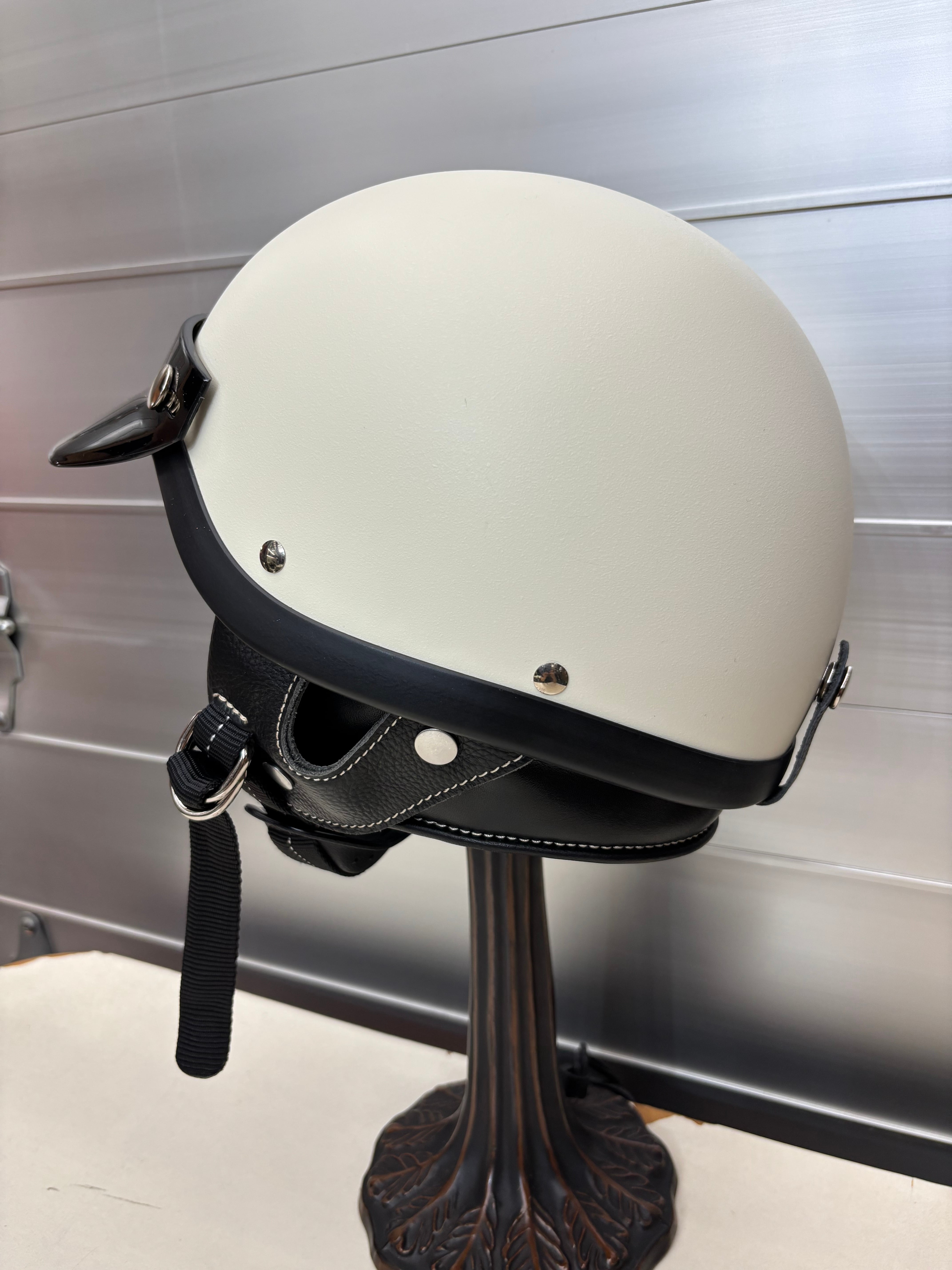 オーシャンビートル OCEAN BEETLE ショーティー4 別注マットアイボリー