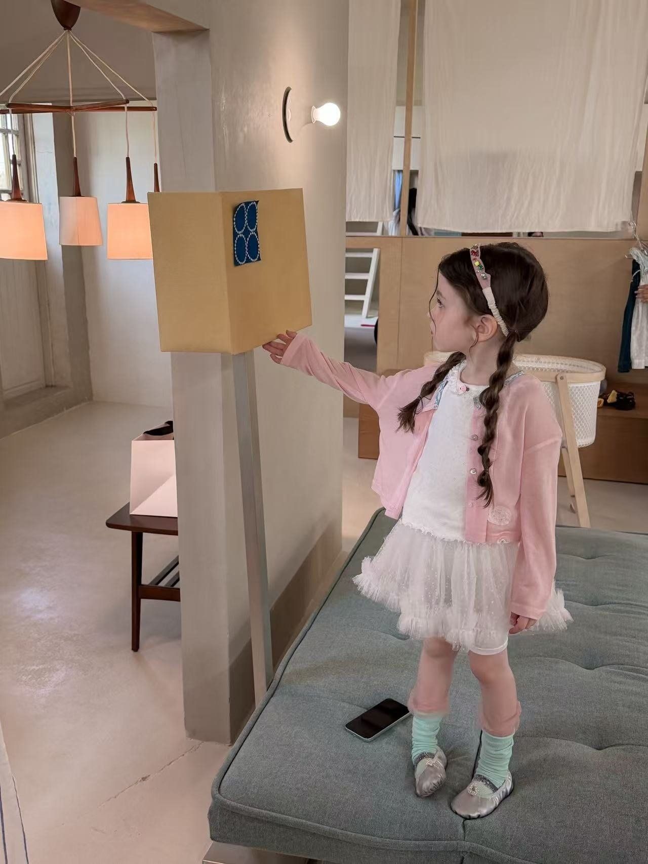 [aiai] Macaron Color Block Cardigan / [아이아이] 마카롱배색가디건