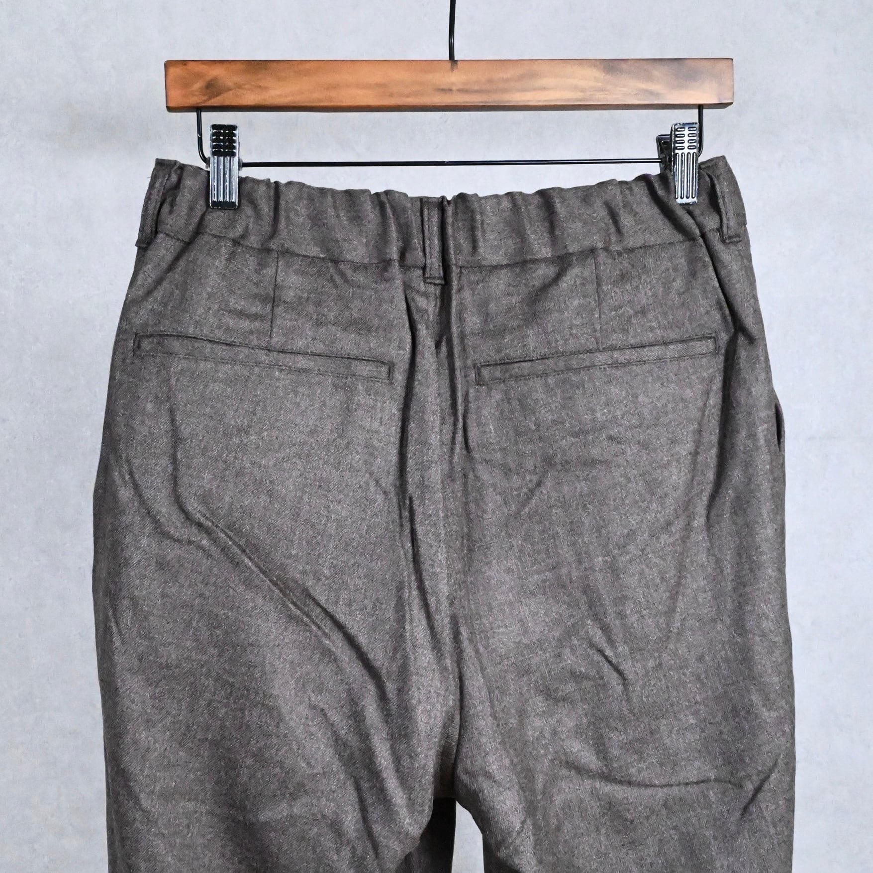 25AW》【STILL BY HAND】WOOL SAXONY WIDE EASY SLACKS スティルバイ