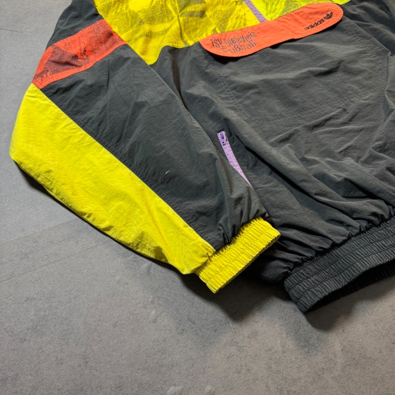 90s Adidas Nylon pullover 古着 - 4