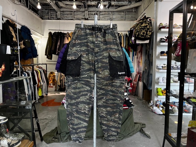 Supreme MESH POCKET BELTED CARGO PANT CAMO SMALL 44340