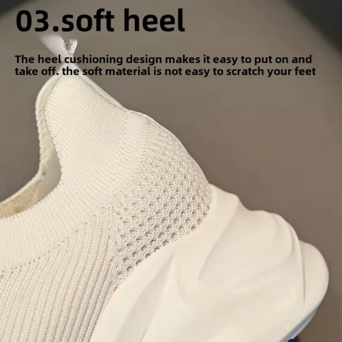 クリスタルビジュースニーカー