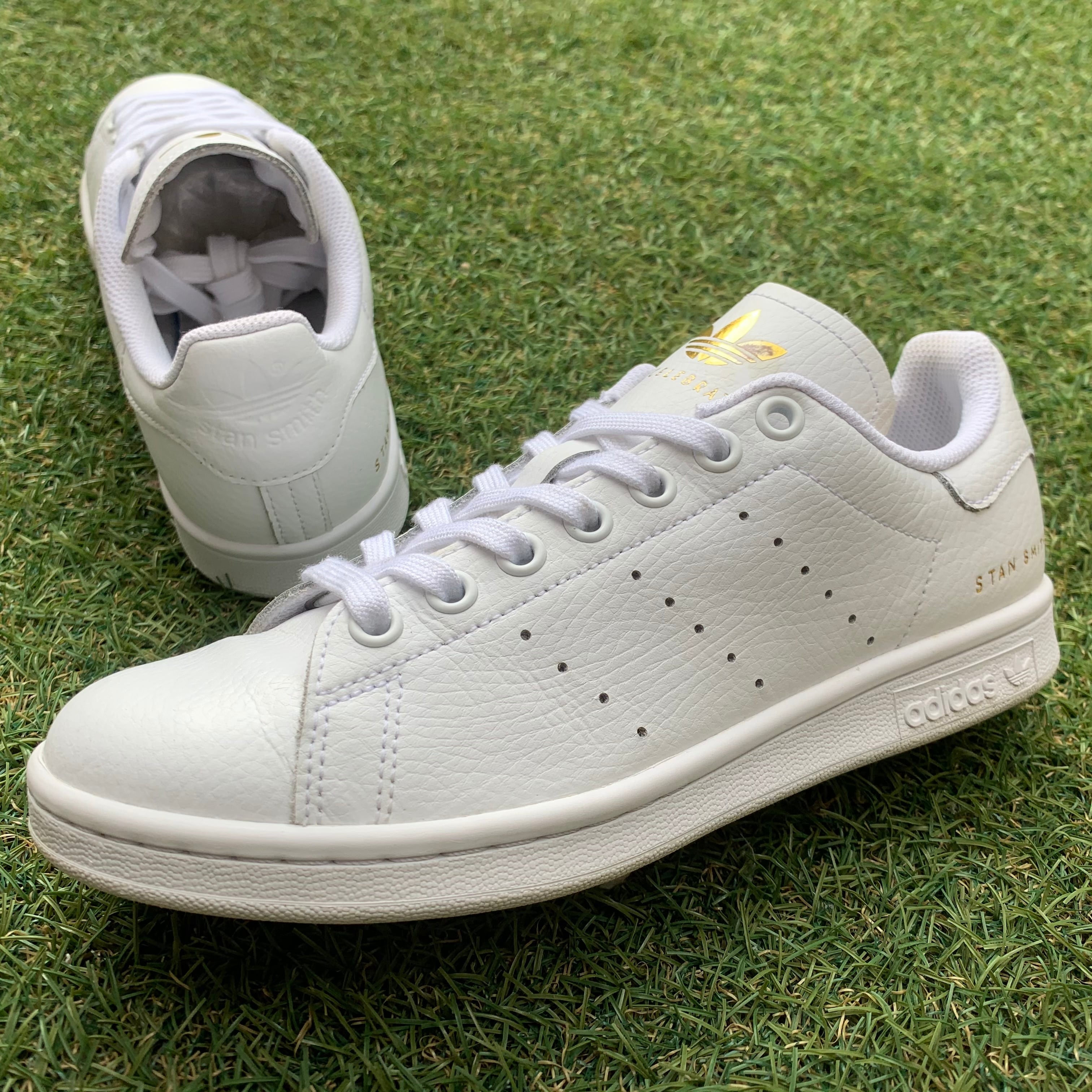 70th CELEBRATION！adidas STANSMISTH アディダス スタンスミス E985