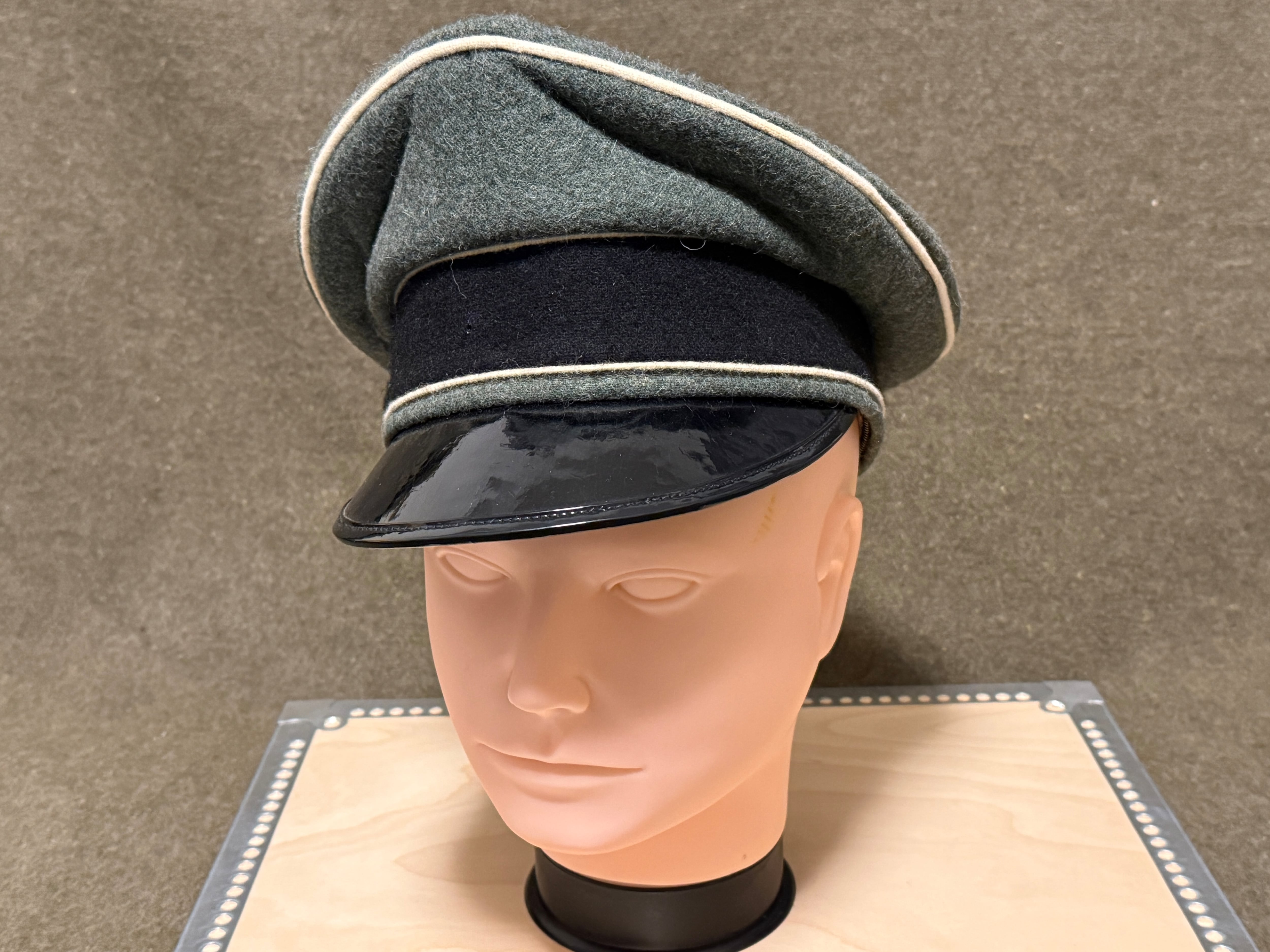 USED】WWII ドイツ軍 将校用クラッシュキャップ 59cm | アイヘンバウム