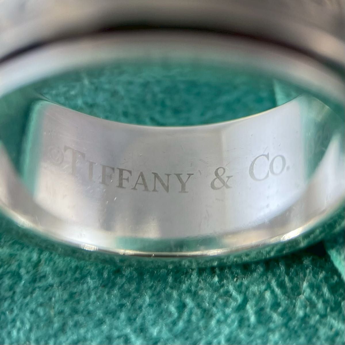 TIFFANY & Co. ティファニー チタンリング 約15号　傷あり ティファニー 15号 1837 チタン シルバー コンビ リング AER2fe