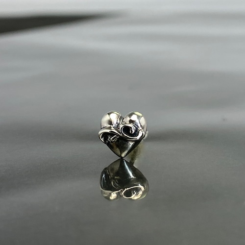 TINY HEART STUD / タイニーハートピアス