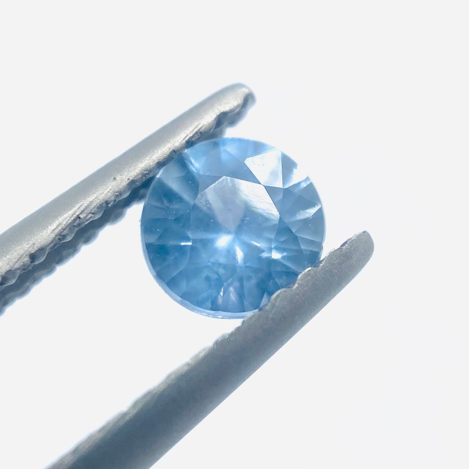 秋空なモンタナサファイア