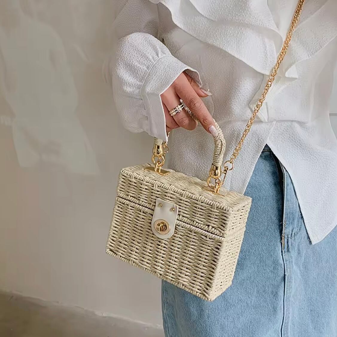 スクエアチェーンバスケット