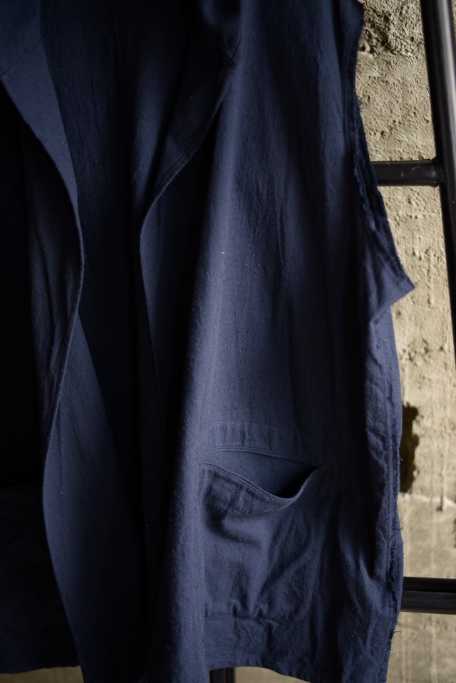 blackbird / cut off fooded toile shirt black