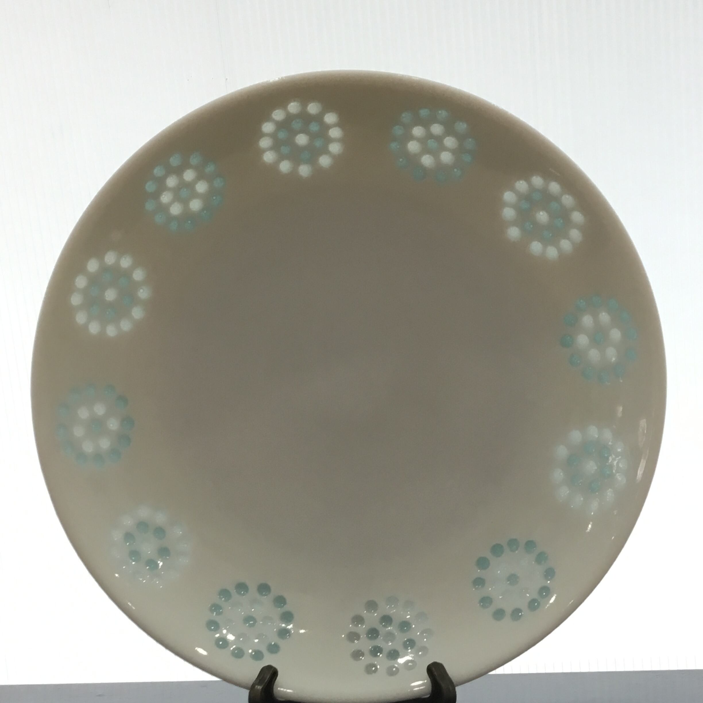 New 笠間焼 小林哲也作 青白磁蛍手 取り皿 | 趣味の園芸と陶器山竹