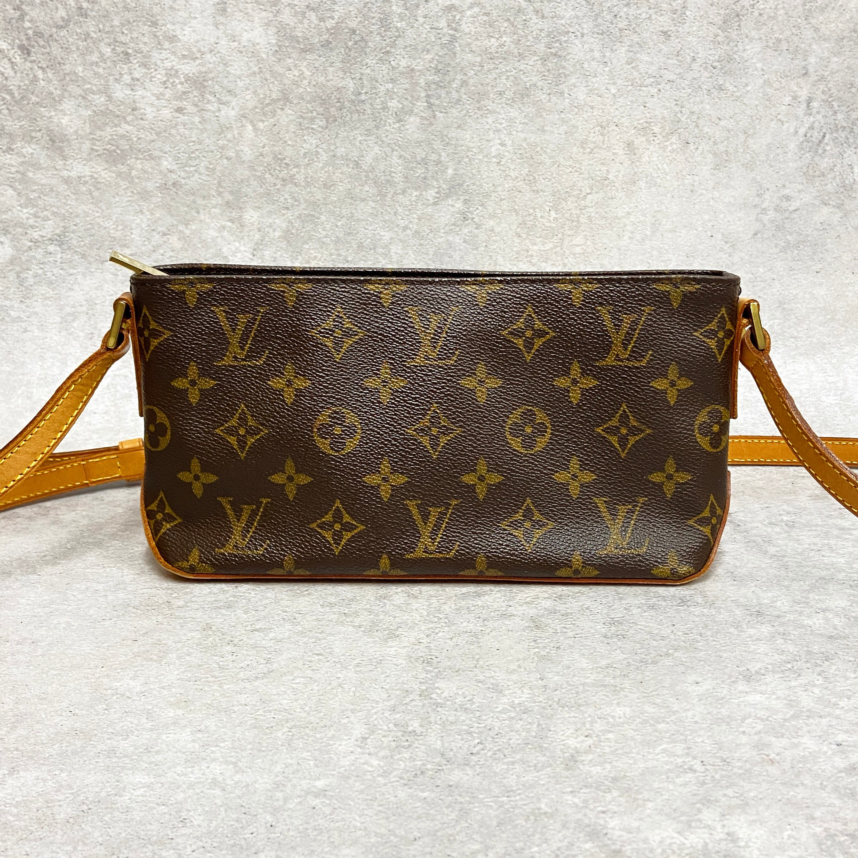 LOUIS VUITTON ルイ・ヴィトン モノグラム トロター ショルダーバッグ 