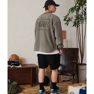 Front pocket design sweat C3609