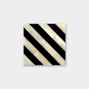 コースター ストライプ ブラック × ホワイト｜Bone Coaster Stripe White × Black