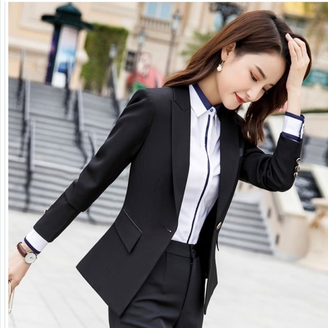 akm テーラードジャケット　セットアップ　黒　Sサイズ akm テーラードジャケット セットアップ 黒 Sサイズ akm テーラード