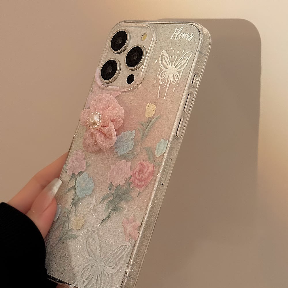 iPhone15対応】お花のデコレーションが可愛い◎クリアケース ラメ背面