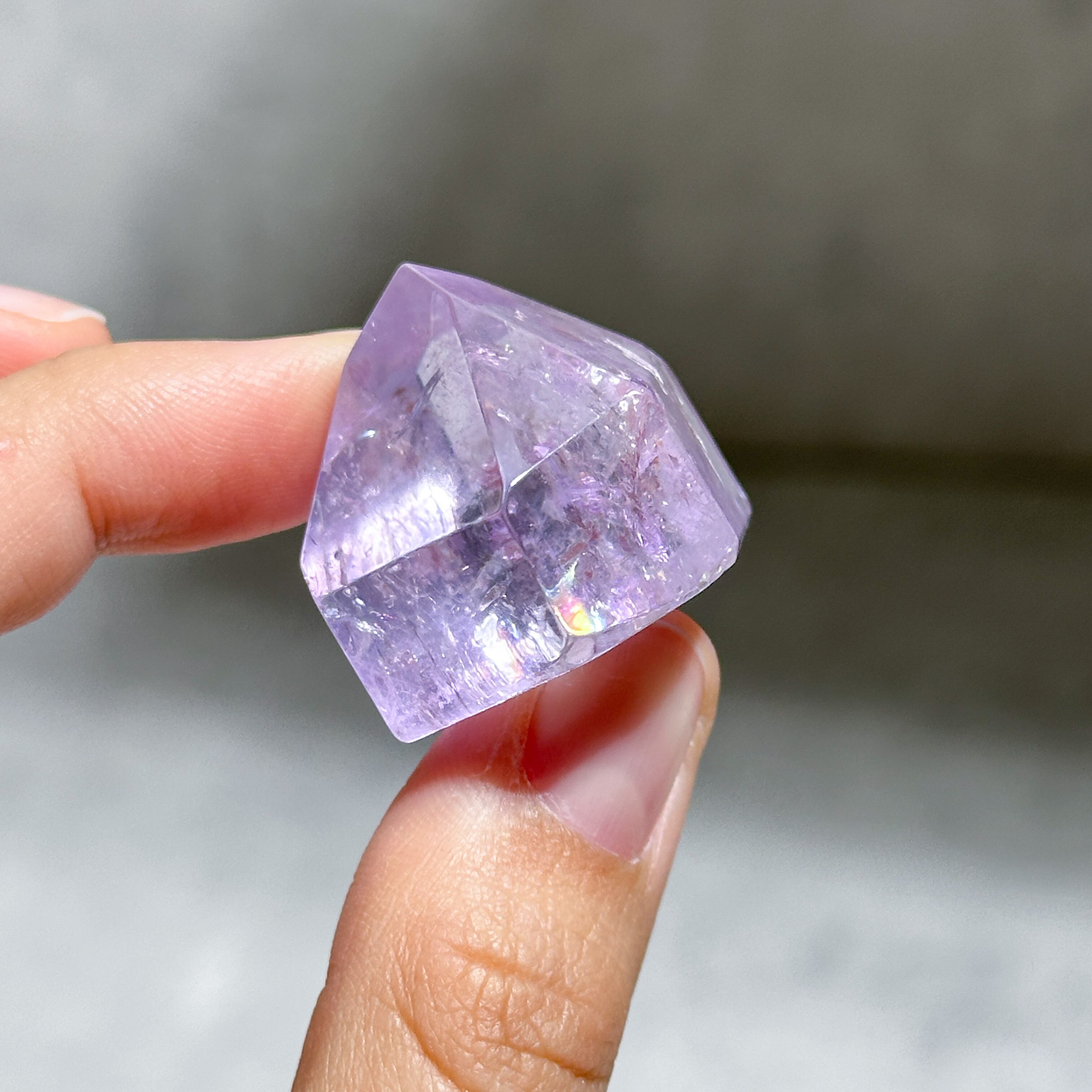 アメジスト タワー44◇ Amethyst Tower ◇天然石・鉱物