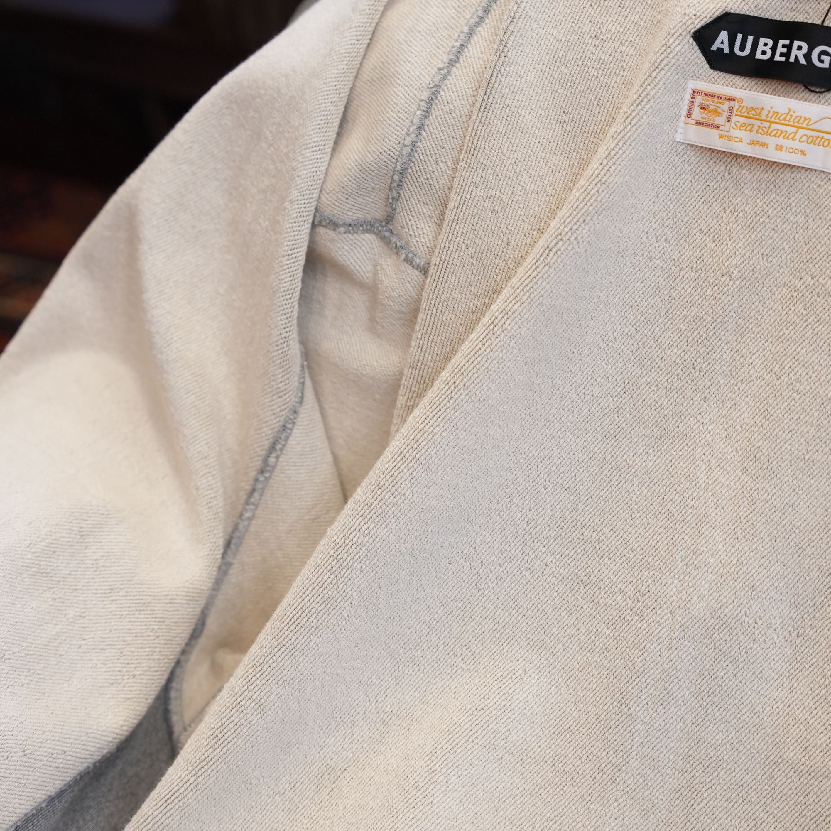 AUBERGE オーベルジュ CHRIS サイズ42 AUBERGE オーベルジュ デニム carib xx サイズ30 - メルカリ