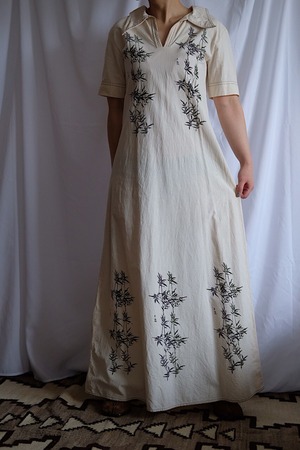 Vintage suibokuga dress