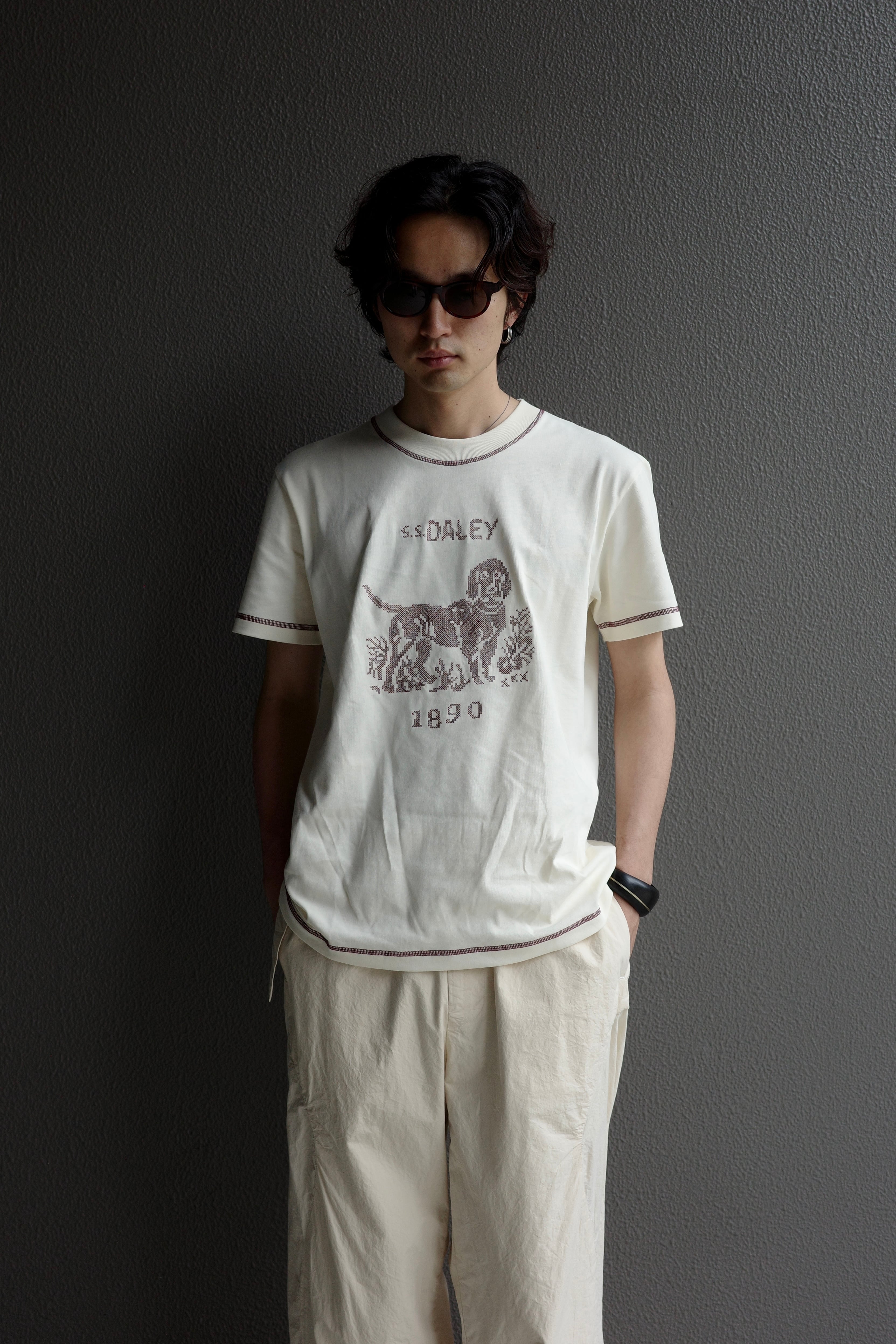 S.S DALEY【X STITCH DOG T-SHIRT】